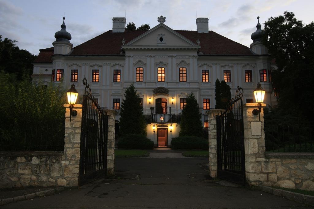 Teleki-Degenfeld Kastelyszallo Szirák Exteriér fotografie